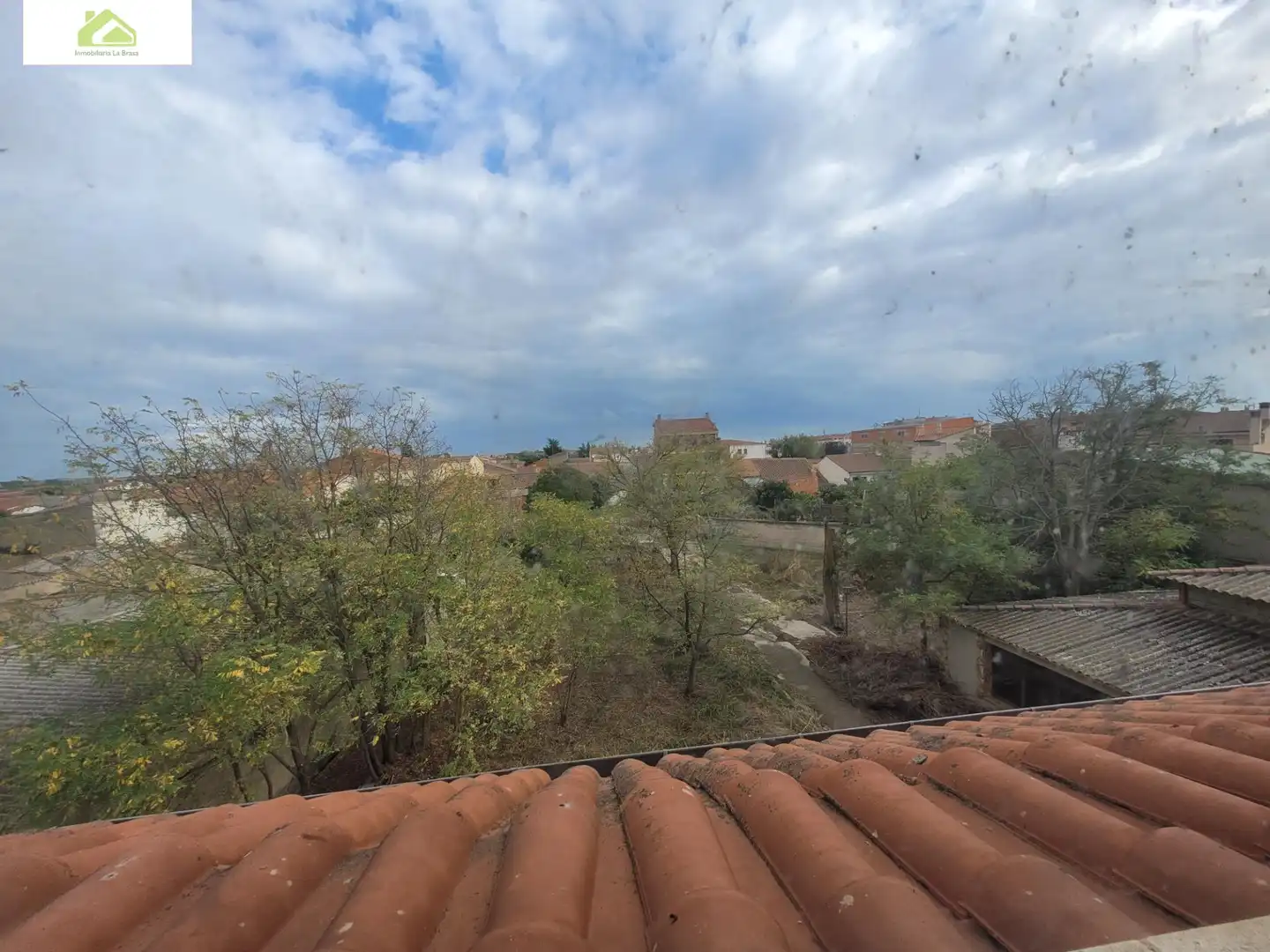 Casa rústica amb jardí en venda a Morales del Vino, imagen 23