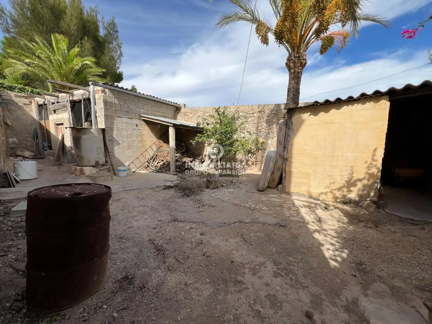 Houses for sale in La Romana  with Air Conditioner, Heating and Private garden