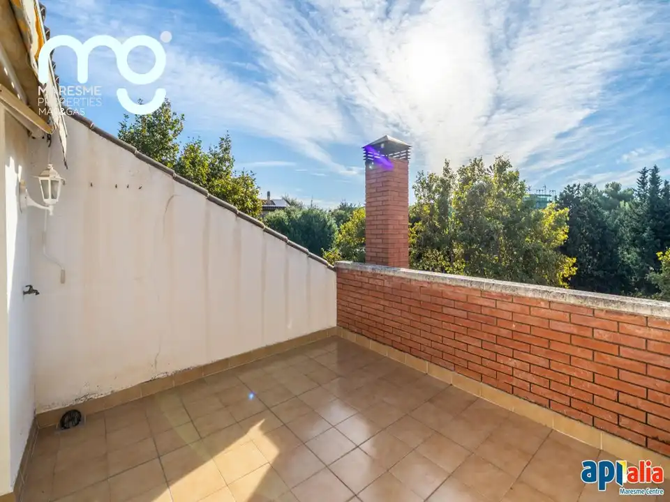 Terrassa de Casa adosada en venda en El Masnou amb Calefacció, Jardí privat i Terrassa