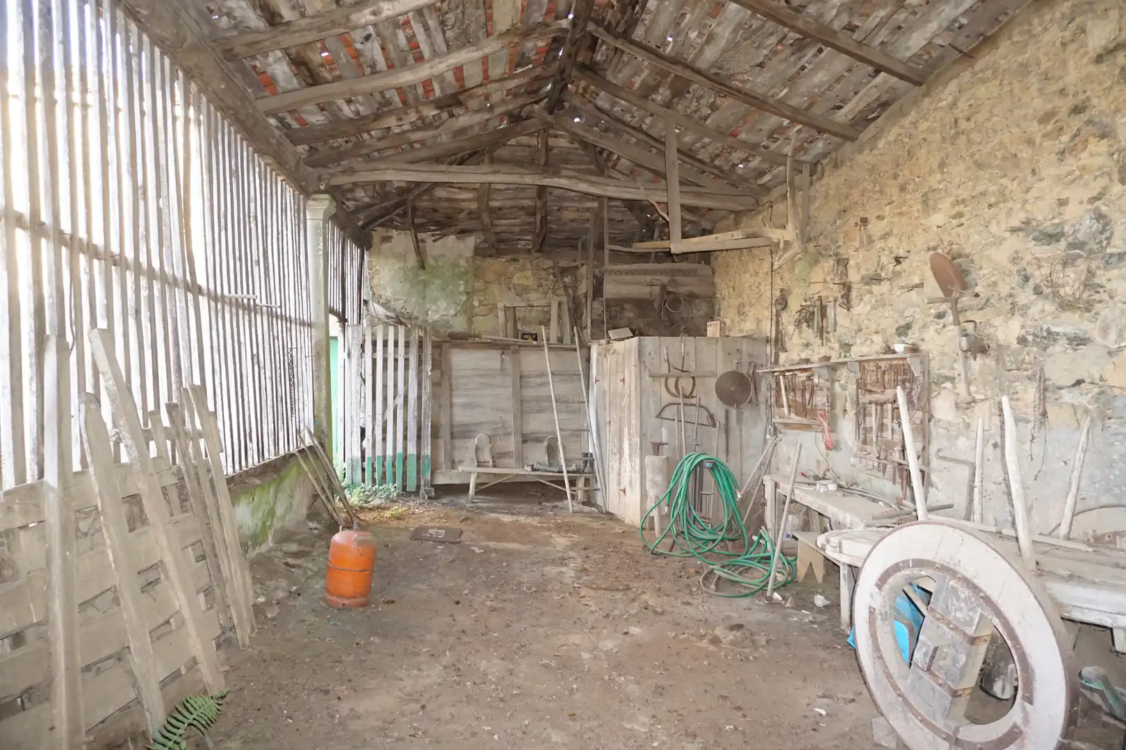 Finca rústica en venda en Santiso amb Jardí privat