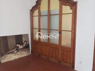 Oficina en alquiler en Sant Pere més Alt