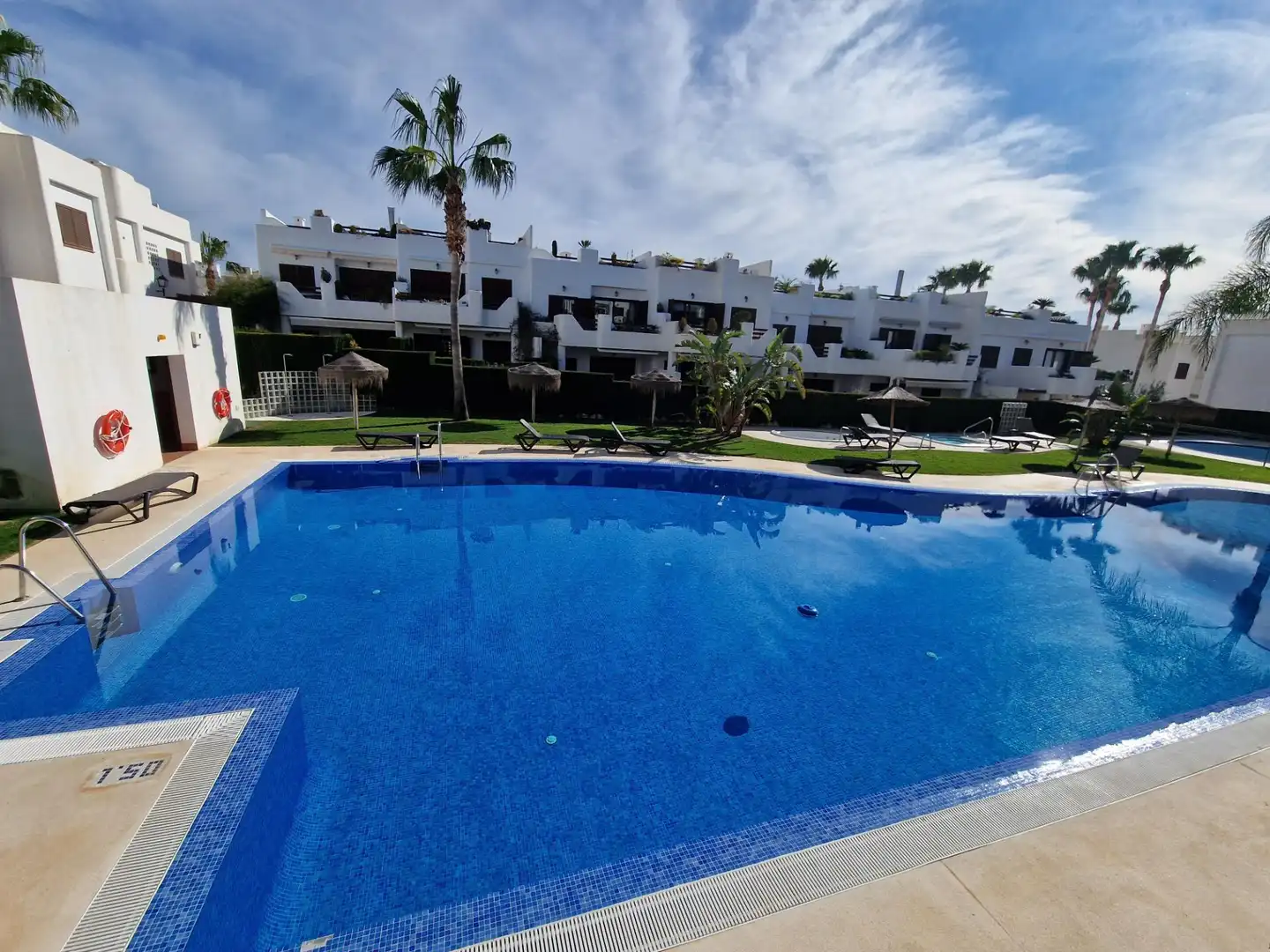 Erdgeschoss zum Verkauf in San Juan de los Terreros