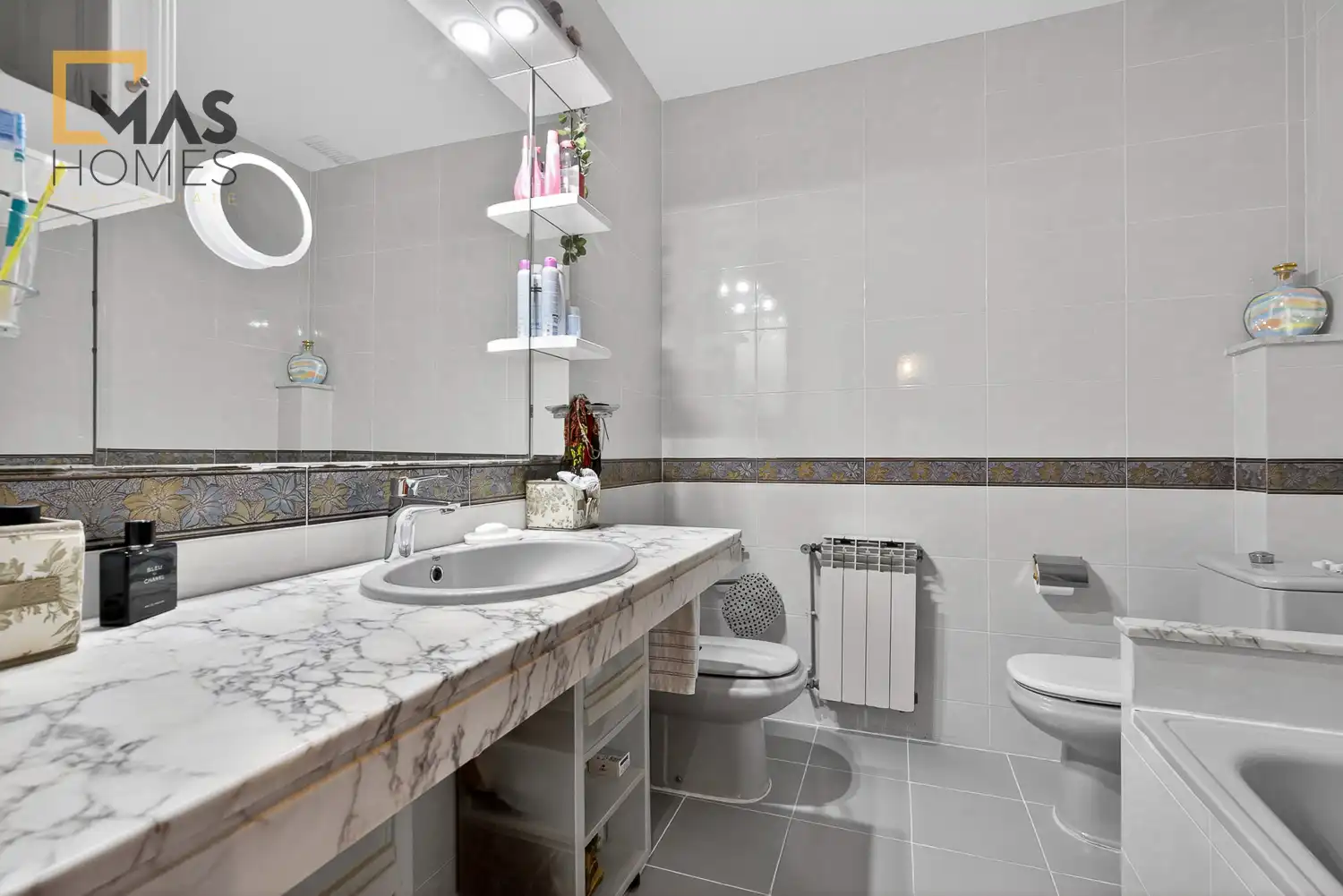 Adosado con terraza en venta en Carrer Sant Jacint, imagen 61