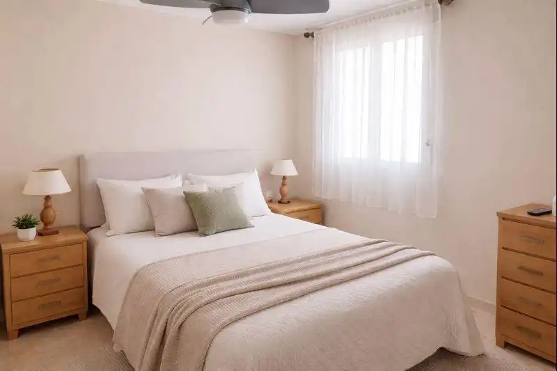 Habitación de Piso en venta en Fuengirola con Calefacción, Terraza y Balcón