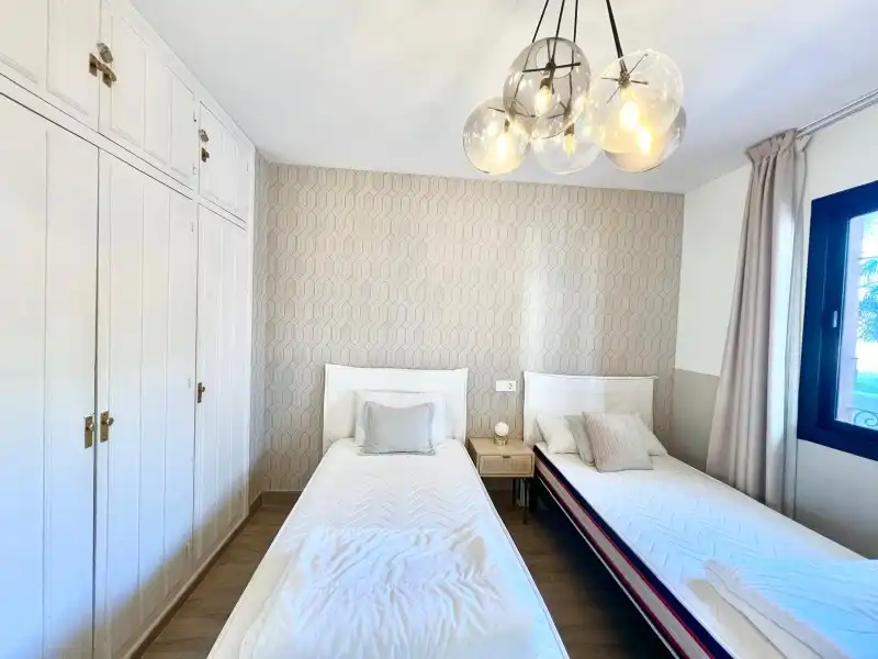 Bedroom of Flat for sale in Mijas  with Air Conditioner, Terrace and Swimming Pool
