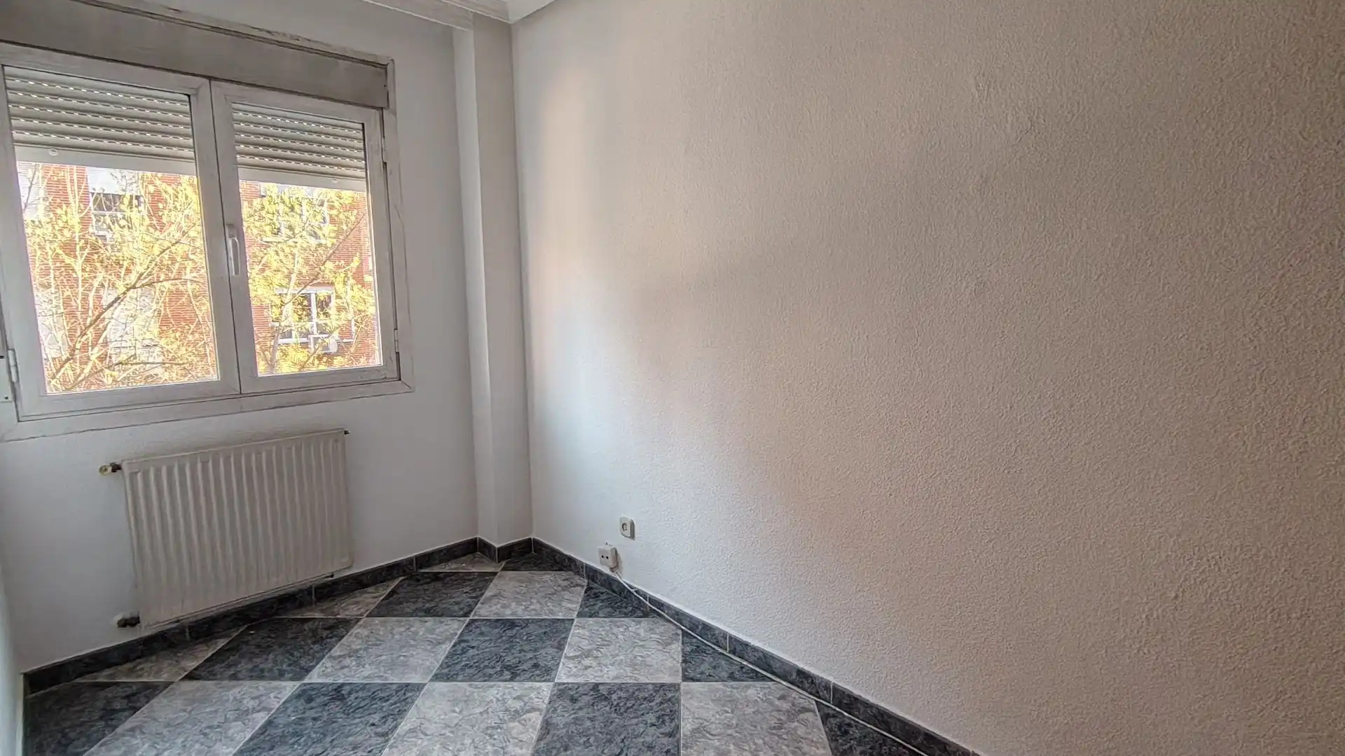 Bedroom of Flat for sale in Torrejón de Ardoz  with Heating, Terrace and Storage room