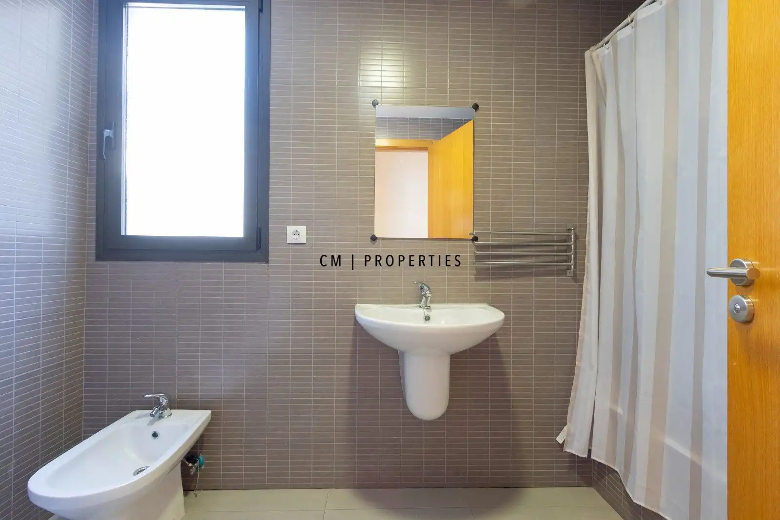 Baño de Ático de alquiler en Sagunto / Sagunt con Calefacción, Terraza y Trastero