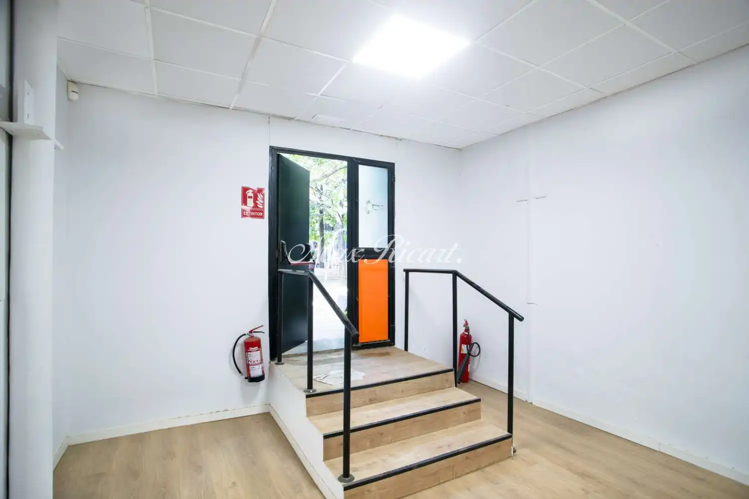 Local comercial de lloguer a Eixample, imagen 26