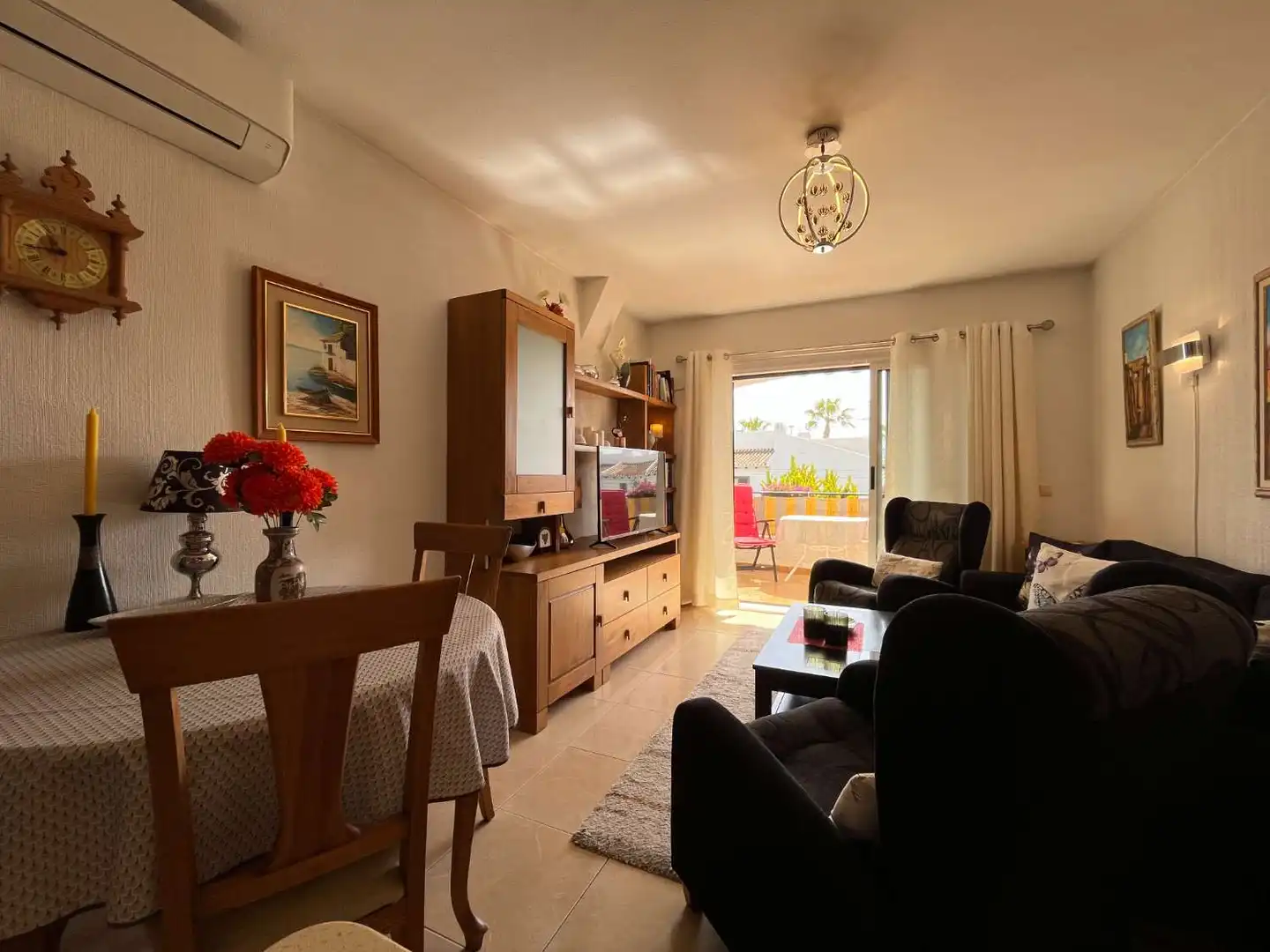 Wohnzimmer von Wohnungen zum Verkauf in Orihuela mit Klimaanlage, Heizung und Schwimmbad