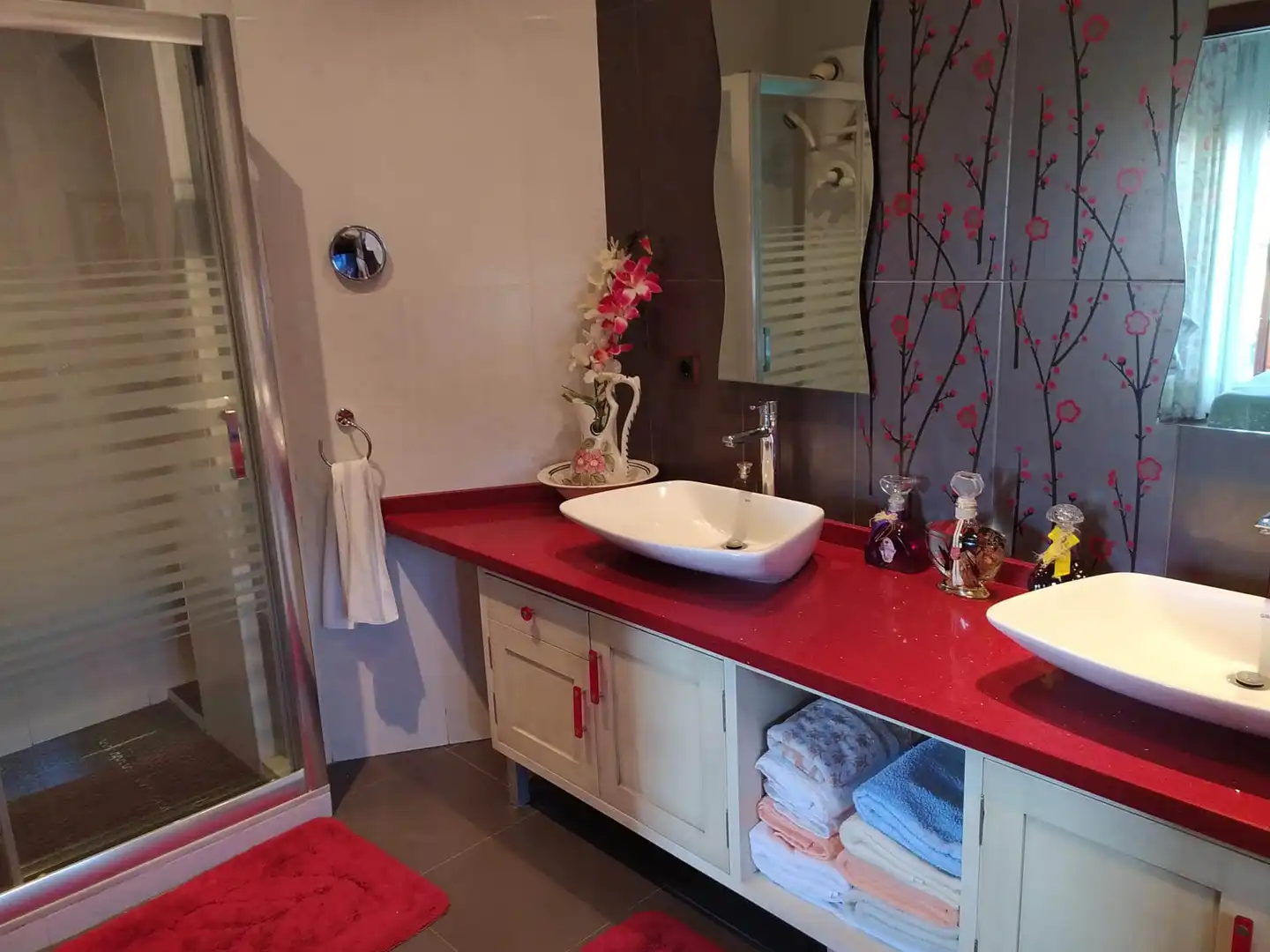 Bany de Casa o xalet en venda en Villanueva del Río y Minas amb Aire condicionat, Jardí privat i Terrassa