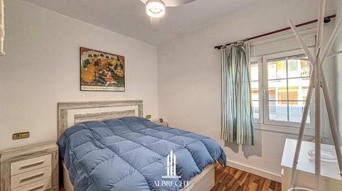 Foto 4 de Casa adosada de alquiler en Calle Tribunas, Playa Tamarit - Playa Lissa, Santa Pola