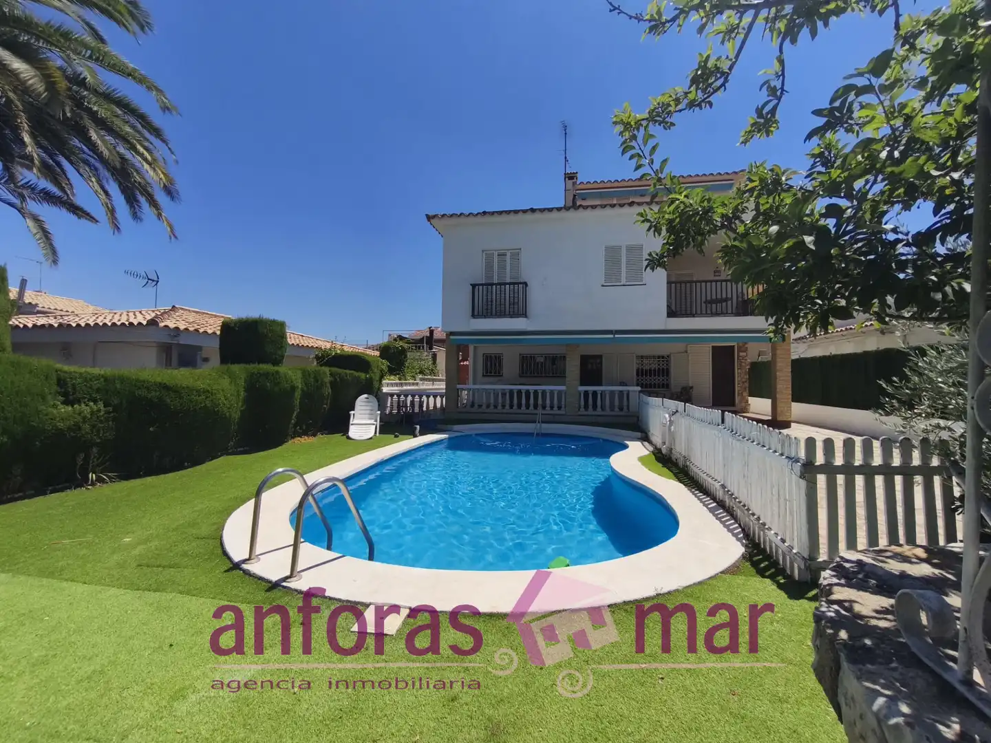 Jardí de Casa o xalet en venda en Torredembarra amb Jardí privat, Terrassa i Piscina