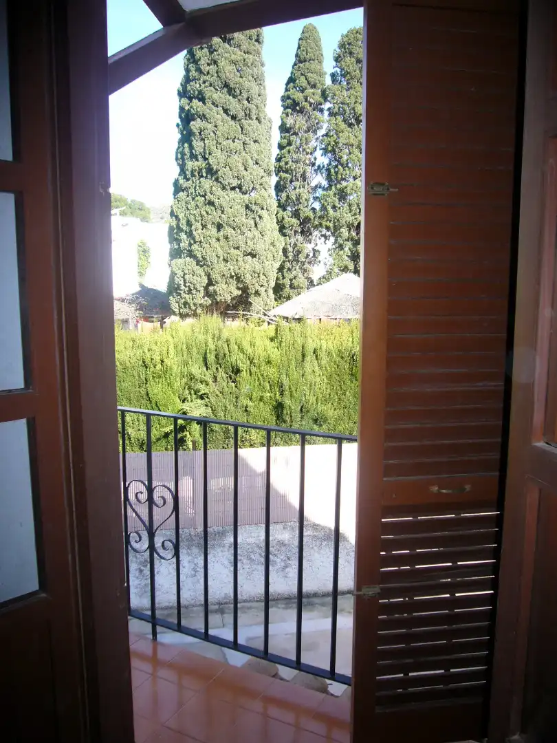 Habitación de Casa adosada en venta en Benicasim / Benicàssim con Terraza, Amueblado y Balcón