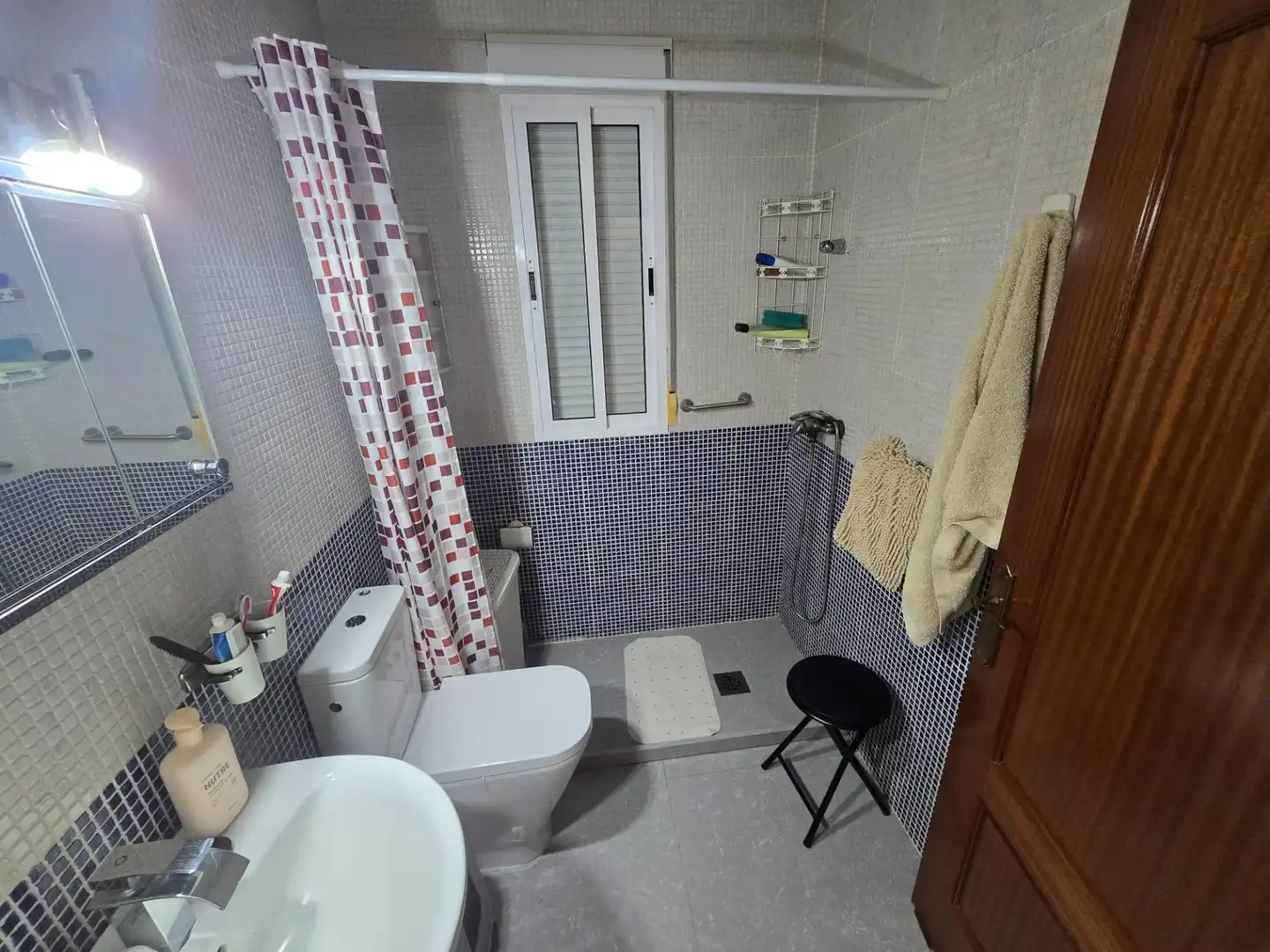 Baño de Casa o chalet en venta en Aguilar de la Frontera con Aire acondicionado, Jardín privado y Trastero