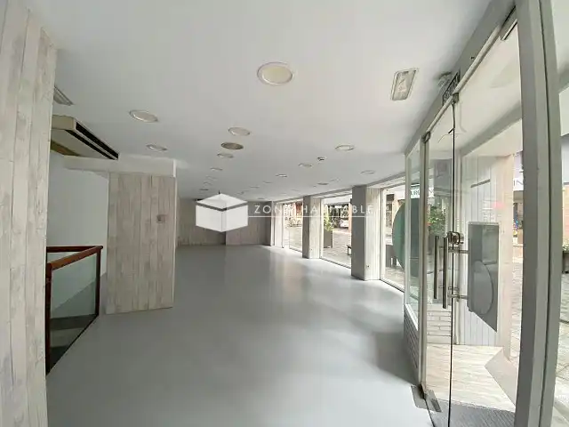 Local commercial à louer à Centro, imagen 4