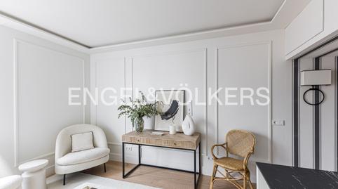 Foto 4 de Apartamento en venta en Calle de Orfila, Almagro, Madrid