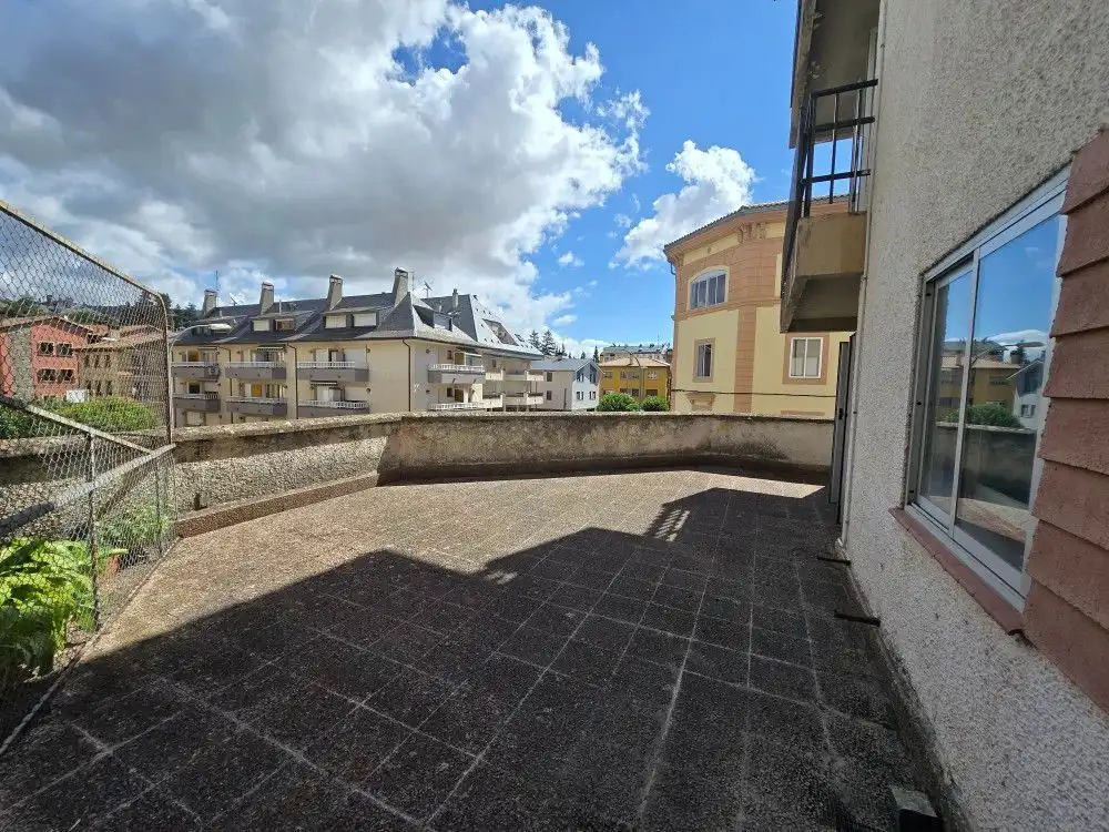 Terrasse von Wohnung zur Miete in Jaca mit Abstellraum
