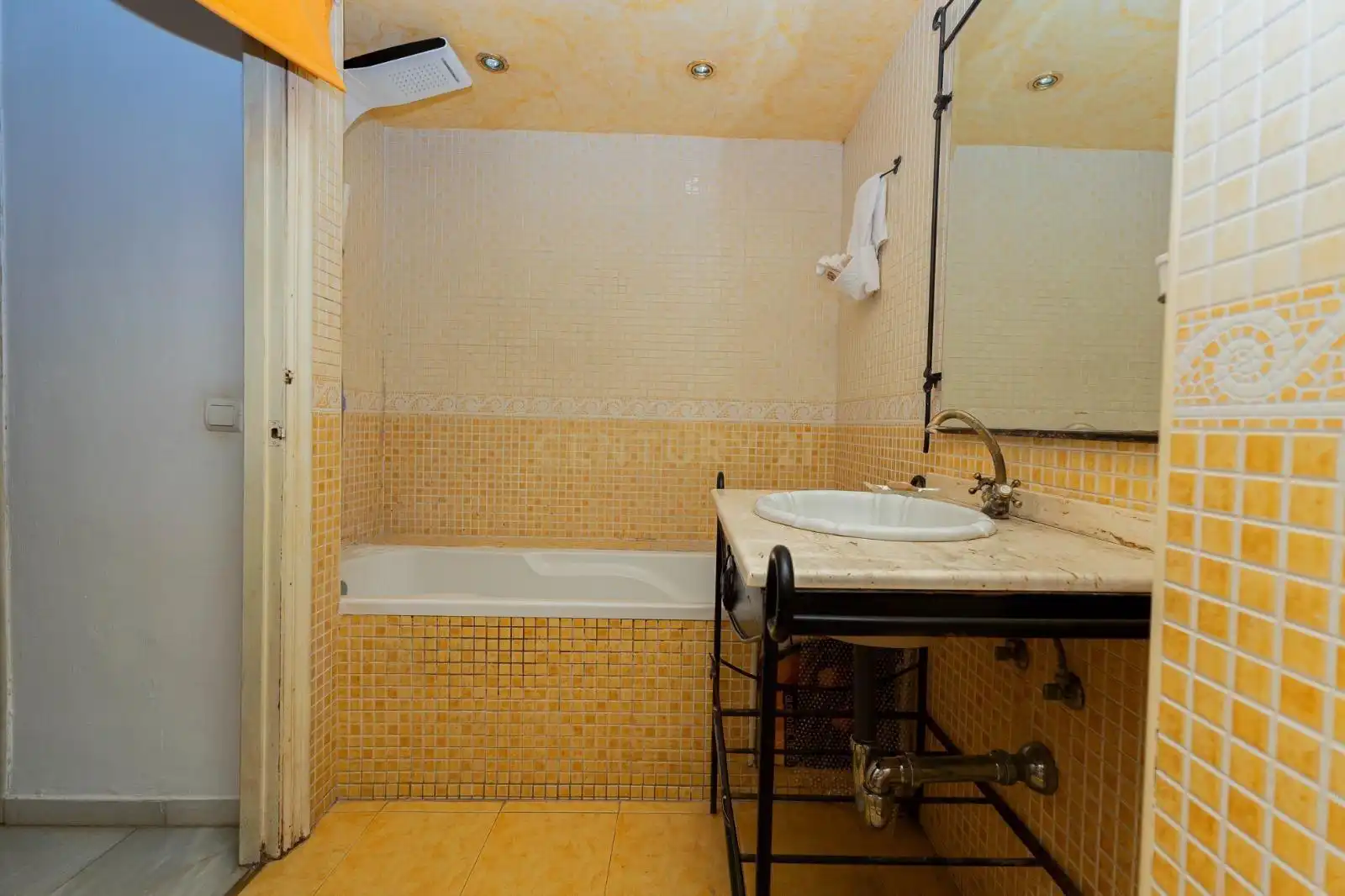 Appartement compact avec ascenseur à vendre à CL URUGUAY 3 ED URUGUAYFUENGIROLA (MÁLAGA) 3, imagen 16