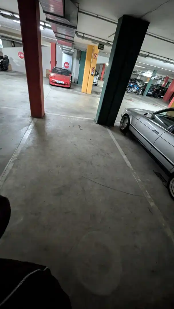 Parkplatz von Garage zum Verkauf in Terrassa