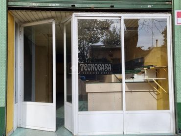 Local comercial en venda a Calle de José Oto