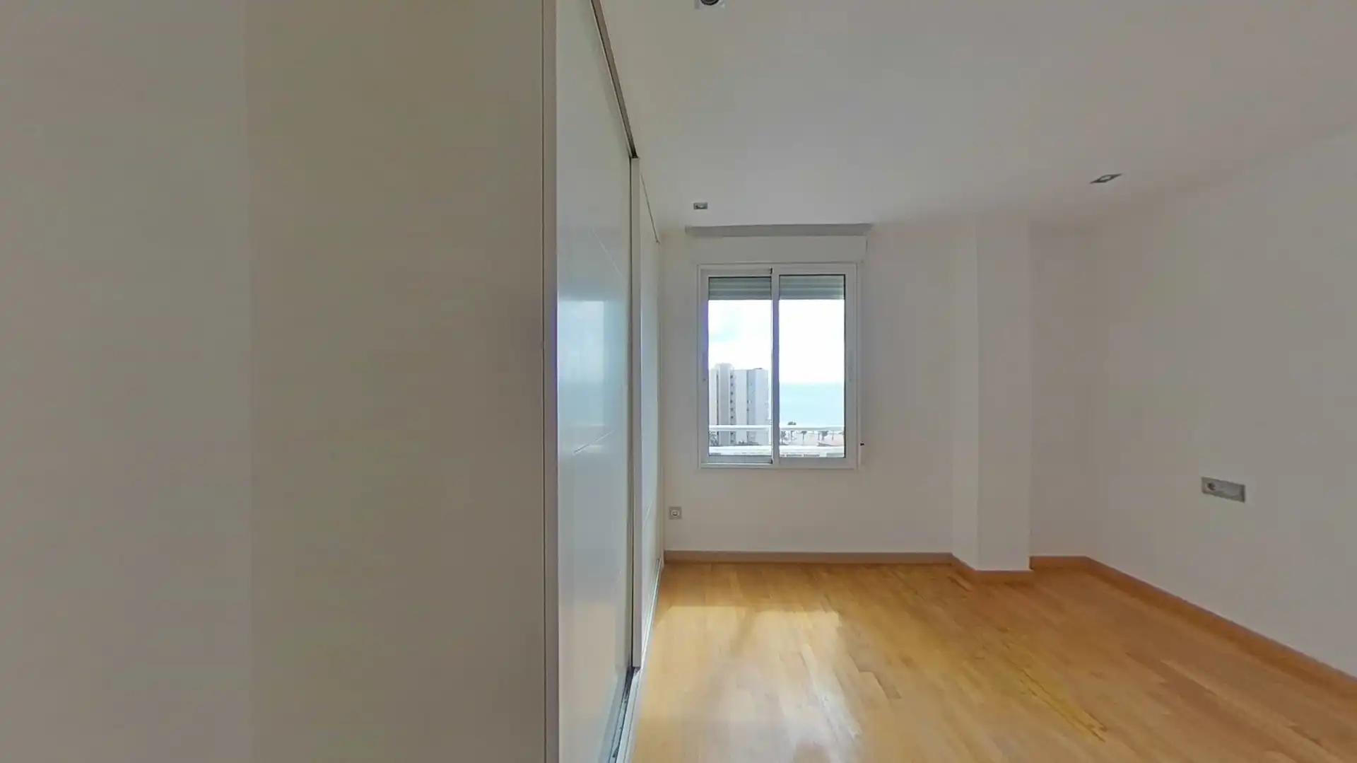 Dormitori de Apartament en venda en Alicante / Alacant amb Piscina