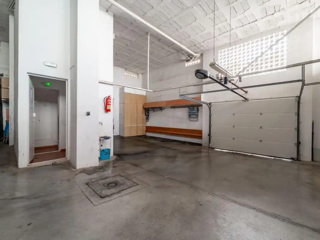 Parking de Planta baja en venta en Rincón de la Victoria con Calefacción, Jardín privado y Terraza