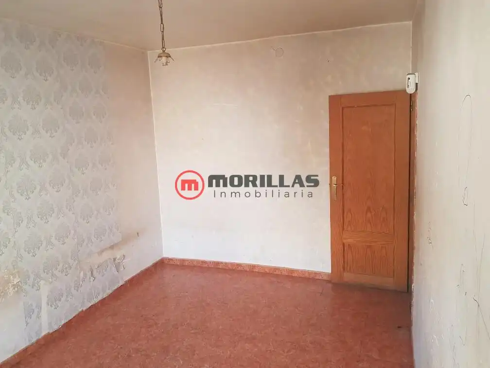 Habitación de Casa adosada en venta en Bullas con Terraza y Balcón