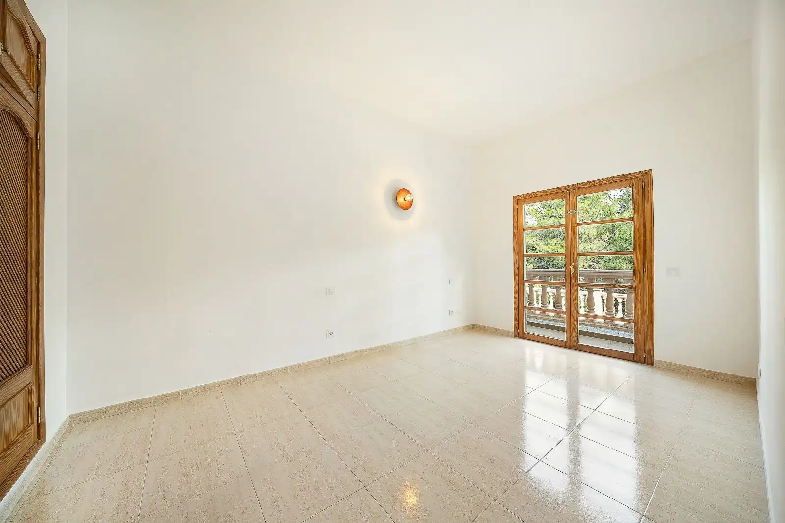 Balcony of Houses for sale in Calvià  with Air Conditioner, Heating and Private garden