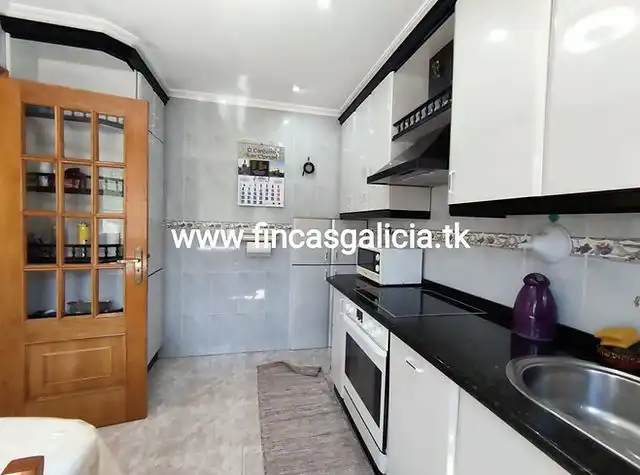 Habitatge amb terrassa en venda a Verín, imagen 5