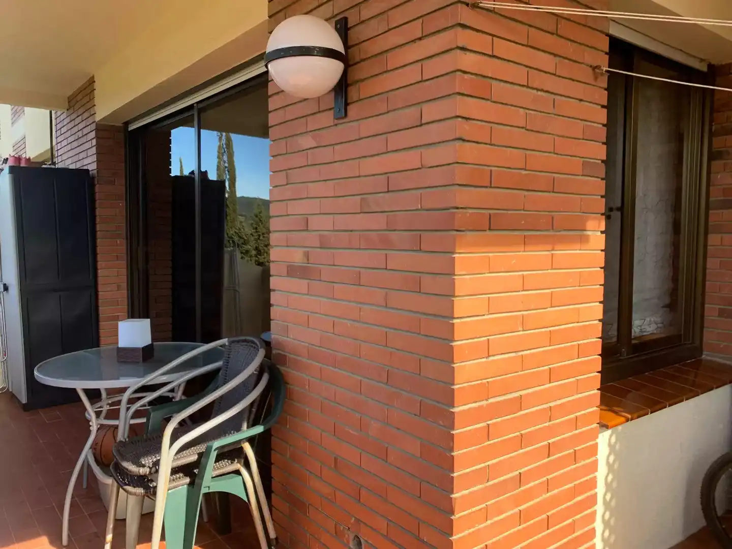 Außenansicht von Wohnung zum Verkauf in Hostalric mit Heizung, Terrasse und Balkon