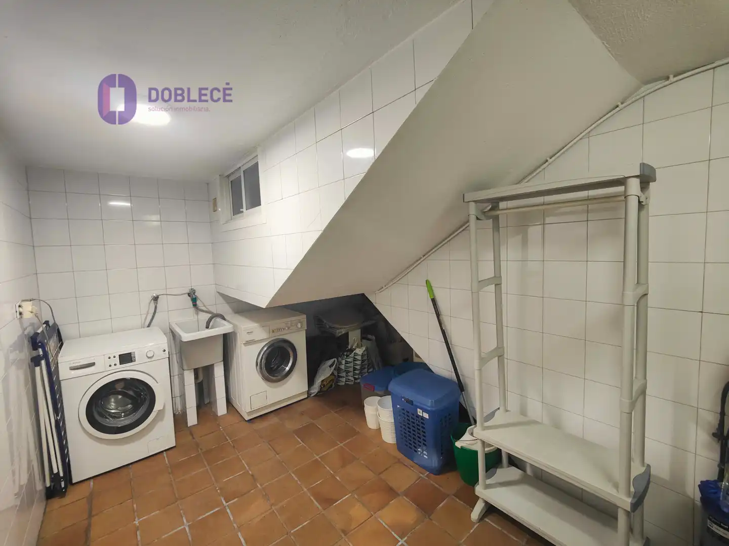 Casa adosada en venta en Nigrán con Calefacción, Jardín privado y Parquet