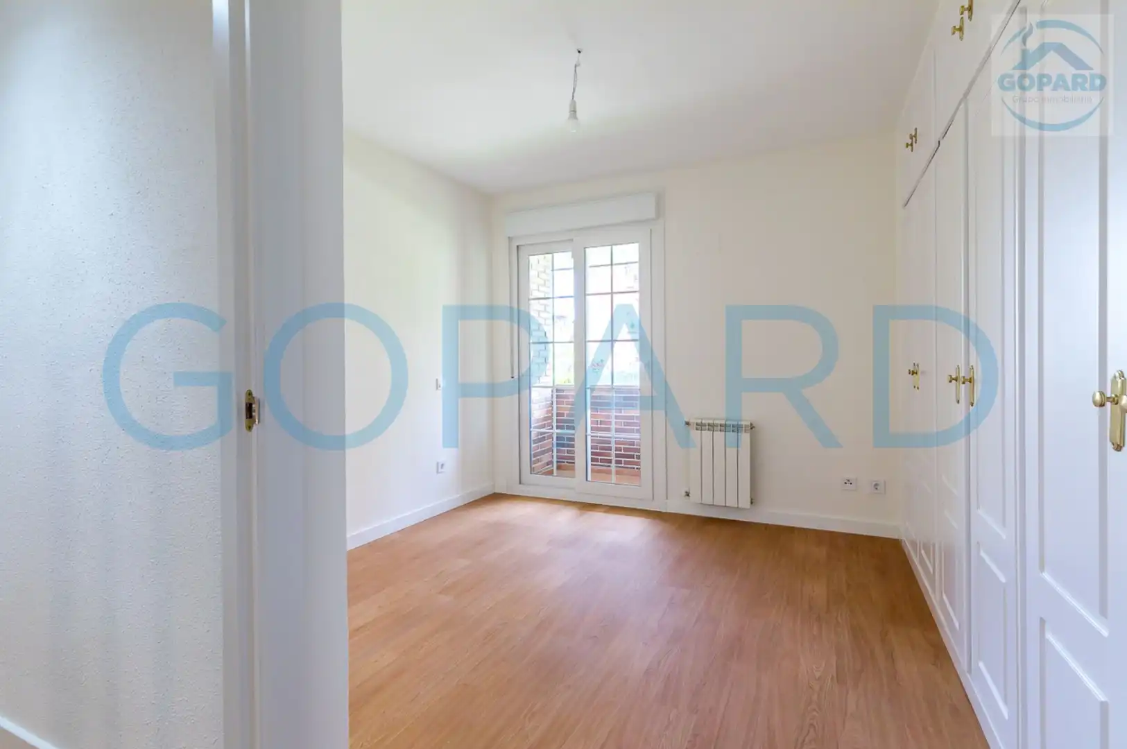 Bedroom of Duplexes for rent in Majadahonda  with Air Conditioner, Heating and Private garden