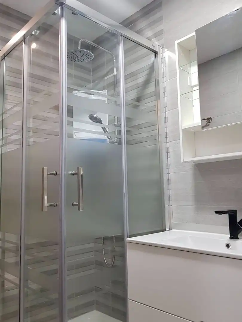 Baño de Piso en venta en Málaga con Aire acondicionado y Amueblado