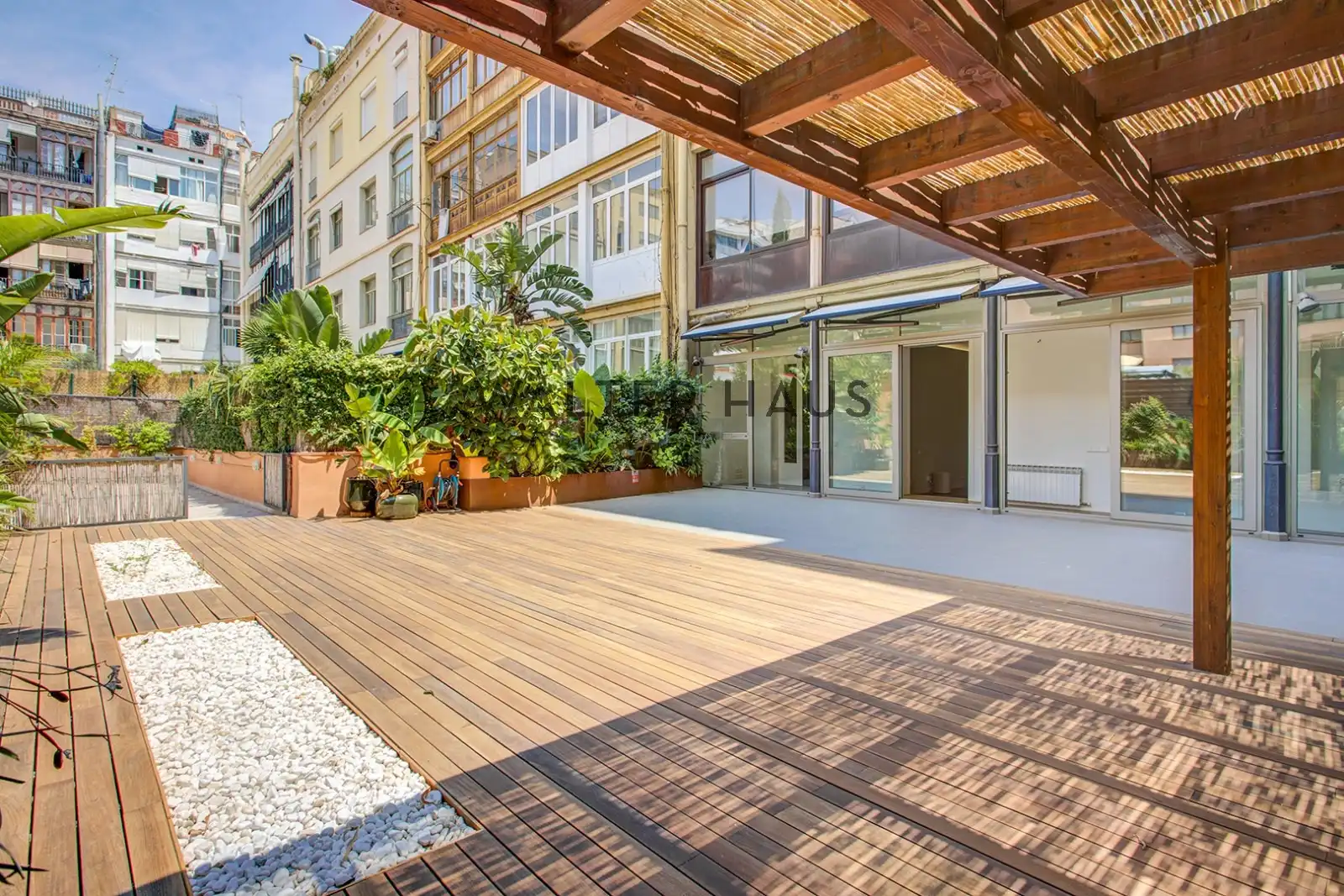 Terraza de Piso en venta en Barcelona con Aire acondicionado, Terraza y Horno