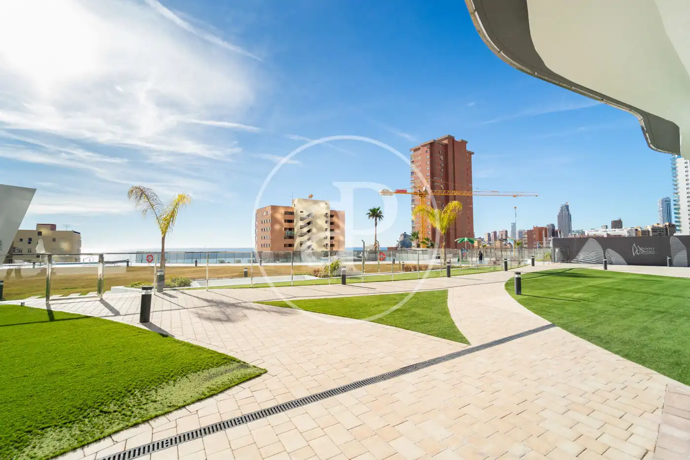 Vista exterior de Piso en venta en Benidorm con Aire acondicionado, Calefacción y Jardín privado