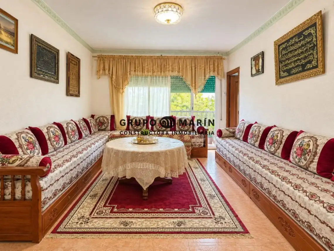 Sala d'estar de Pis en venda en El Barato  