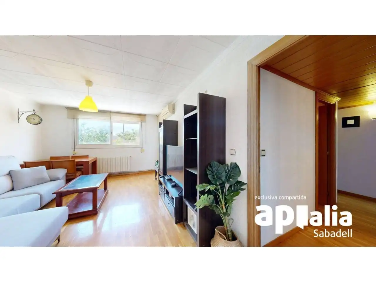 Habitación de Piso en venta en Badia del Vallès con Aire acondicionado, Calefacción y Parquet