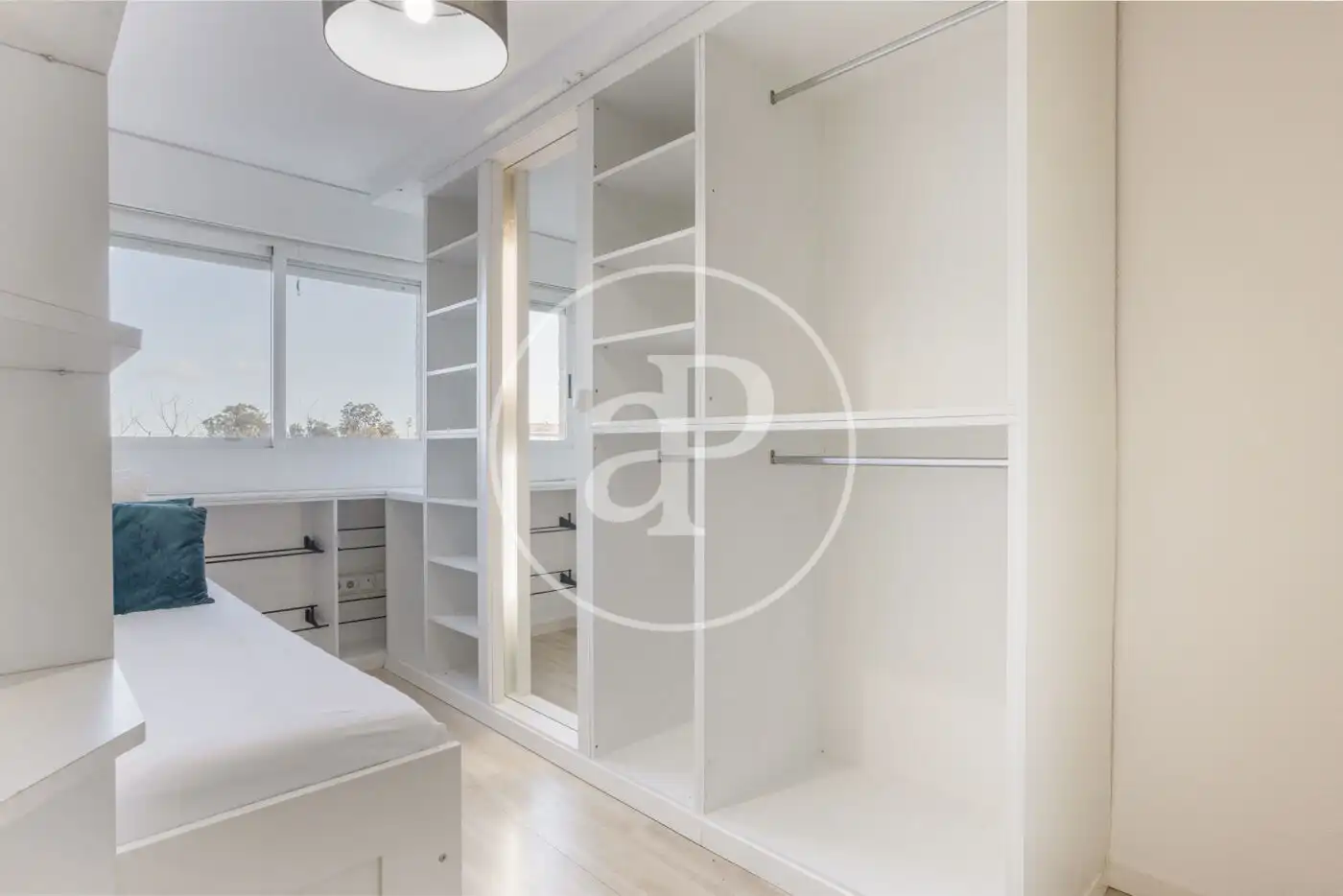 Dúplex de alquiler en Pl. de José María Orense, La Carrasca
