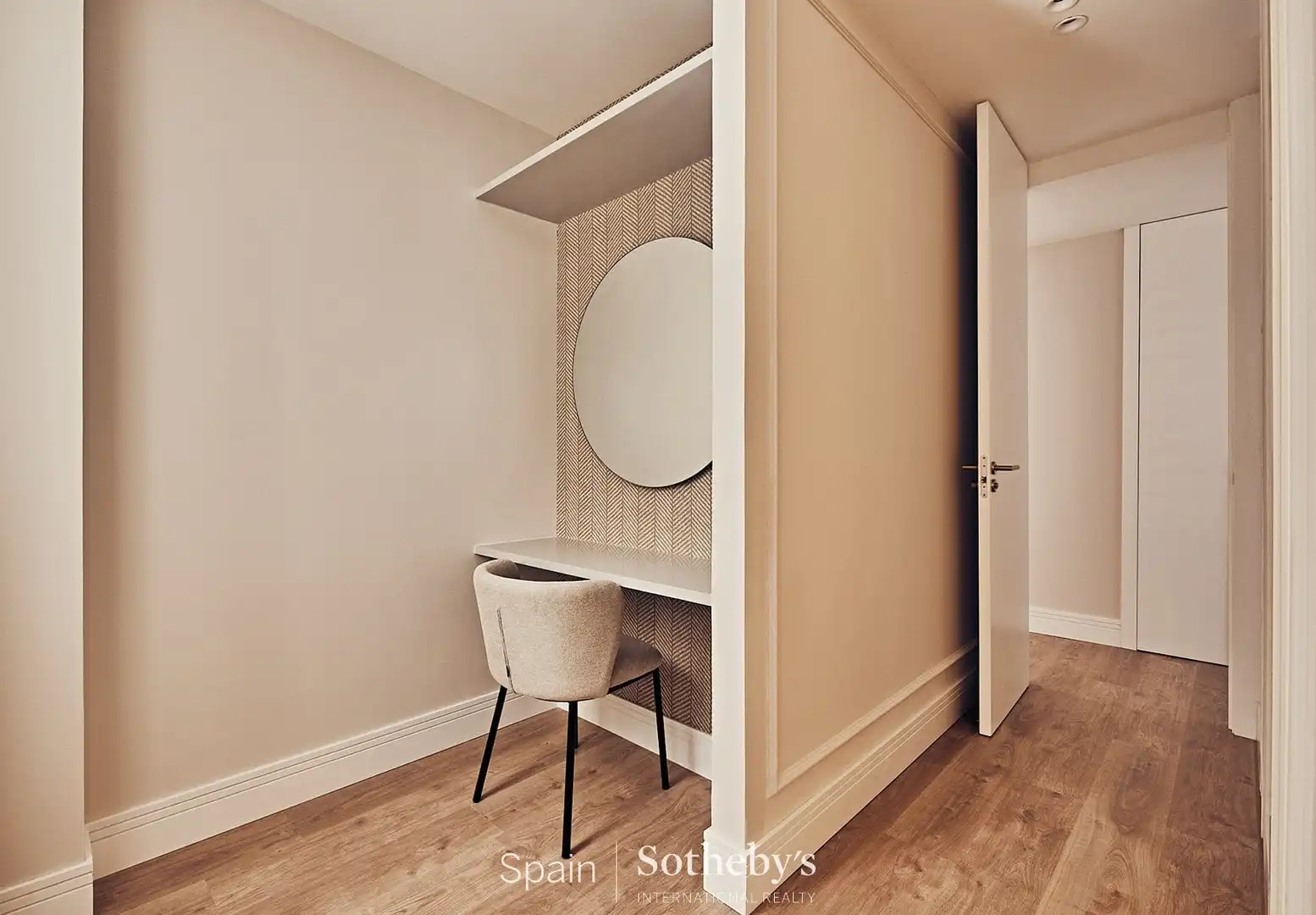 Bedroom of Apartments for sale in Madrid  with Air Conditioner, Heating and Terrace