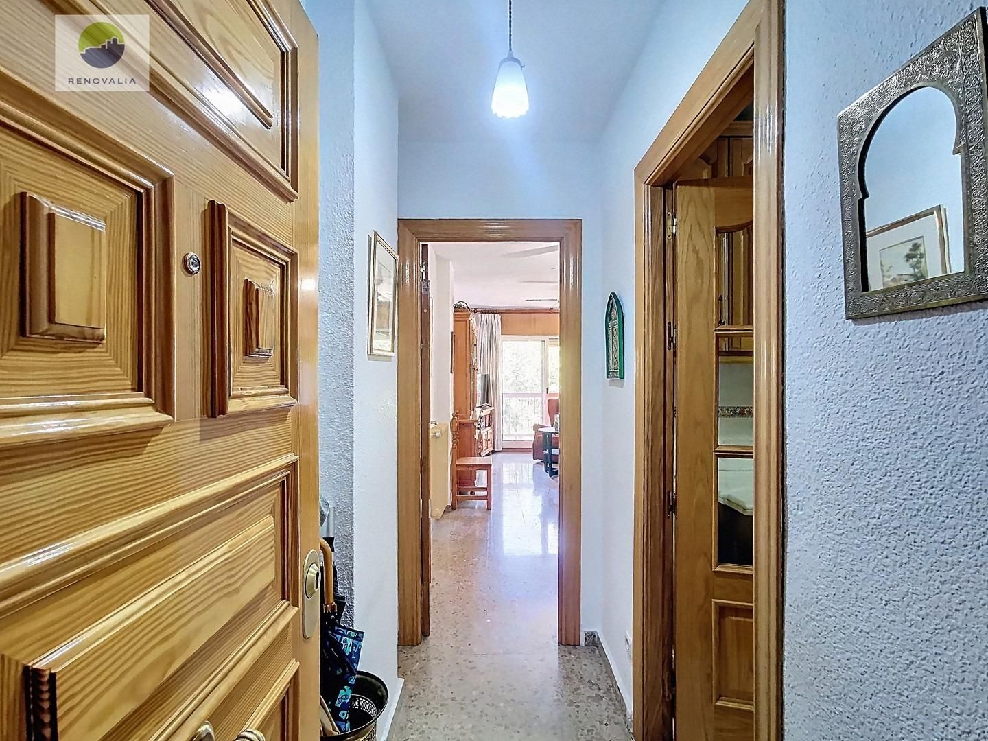 Flat for sale in  Granada Capital  with Heating, Terrace and Balcony