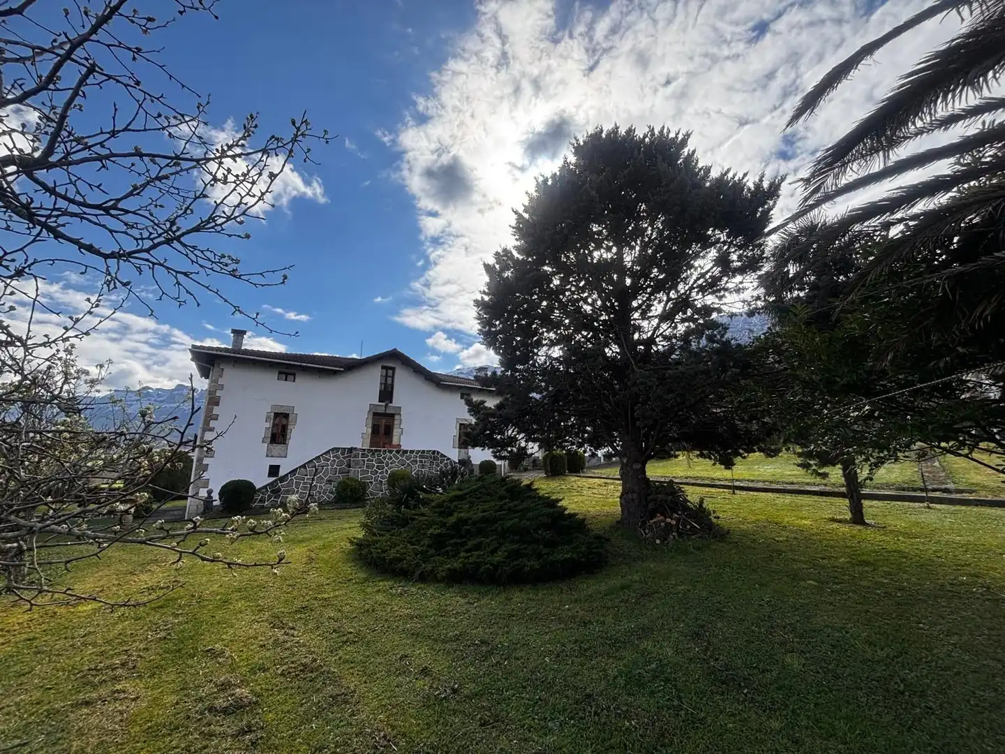 Exterior view of Houses for sale in Valle de Mena  with Private garden, Furnished and Balcony