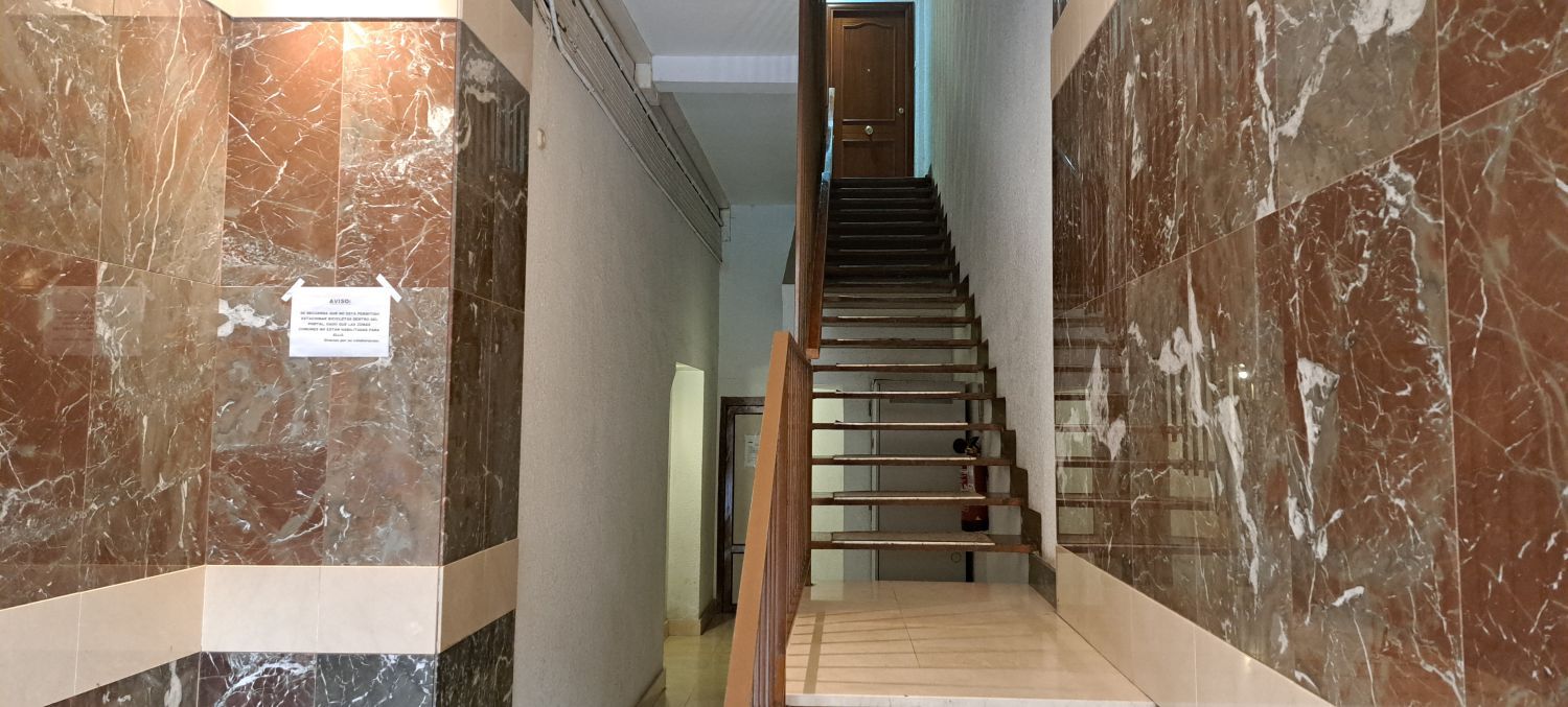 Pis en venda en  Huesca Capital amb Aire condicionat i Calefacció