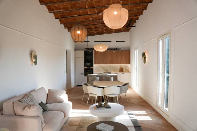 Piso en Venta en Gran Via de les Corts Catalanes en Barri de les Corts