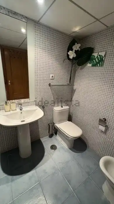 Badezimmer von Dachboden zur Miete in Garbinet - Vistahermosa
