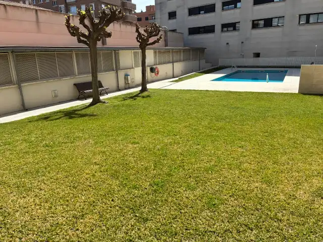 Swimming pool of Flat for sale in Sant Feliu de Llobregat  with Air Conditioner, Heating and Private garden