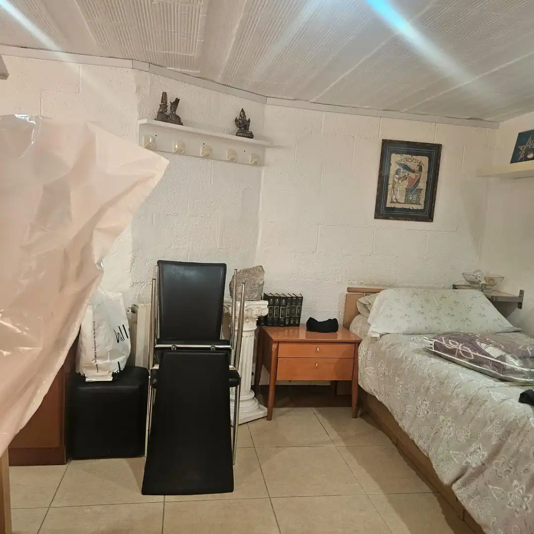 Dormitori de Casa o xalet en venda en Vallirana amb Aire condicionat, Calefacció i Jardí privat