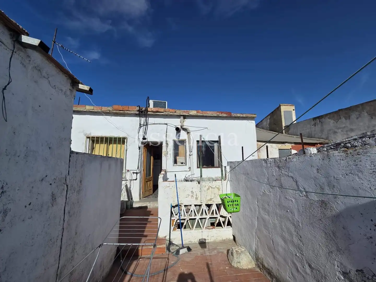 Vista exterior de Piso en venta en L'Alqueria de la Comtessa con Aire acondicionado, Terraza y Balcón