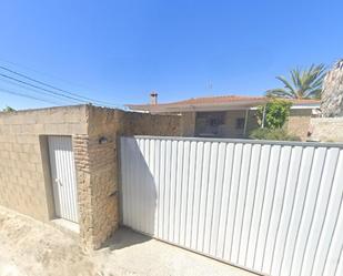 Exterior view of Single-family semi-detached for sale in Chiclana de la Frontera