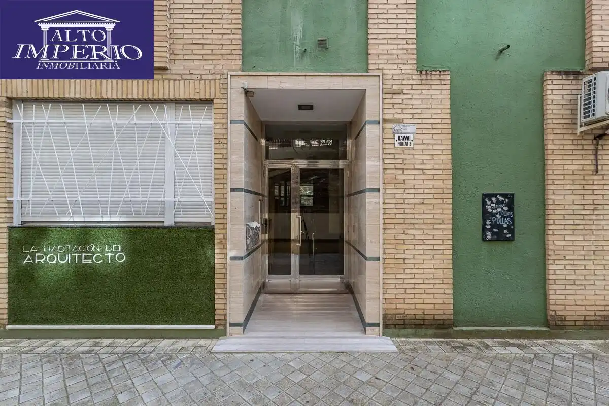 Piso con ascensor en venta en Calle ARQUITECTO JIMENEZ LACAL, imagen 33