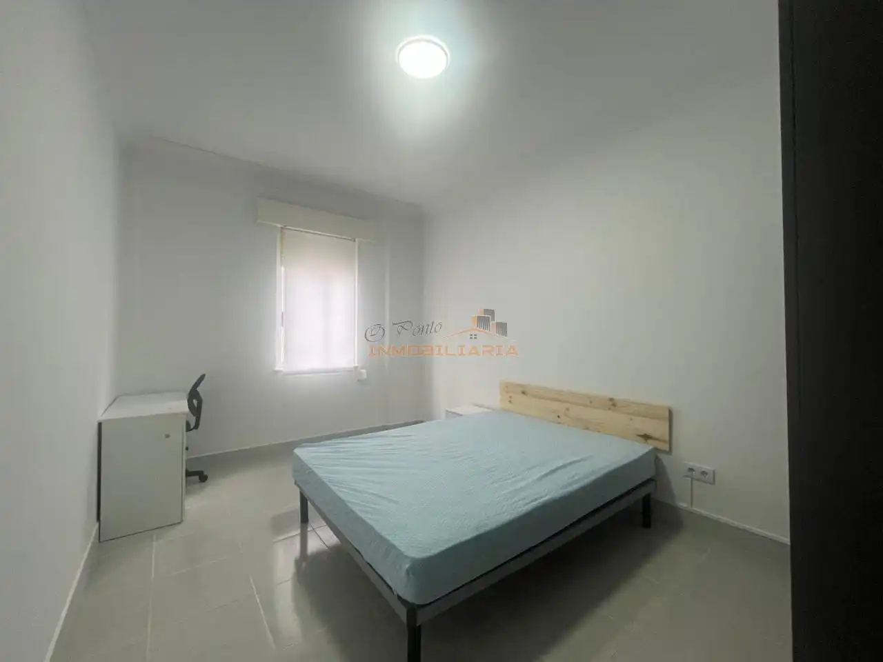 Bedroom of Flat for rent in Ferrol  with Furnished